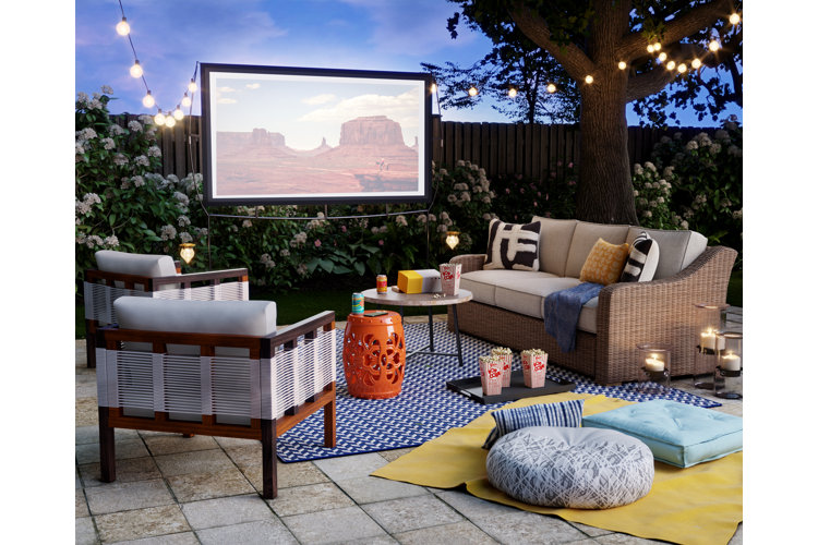 20 Fun Outdoor Movie Night Ideas Wayfair Canada